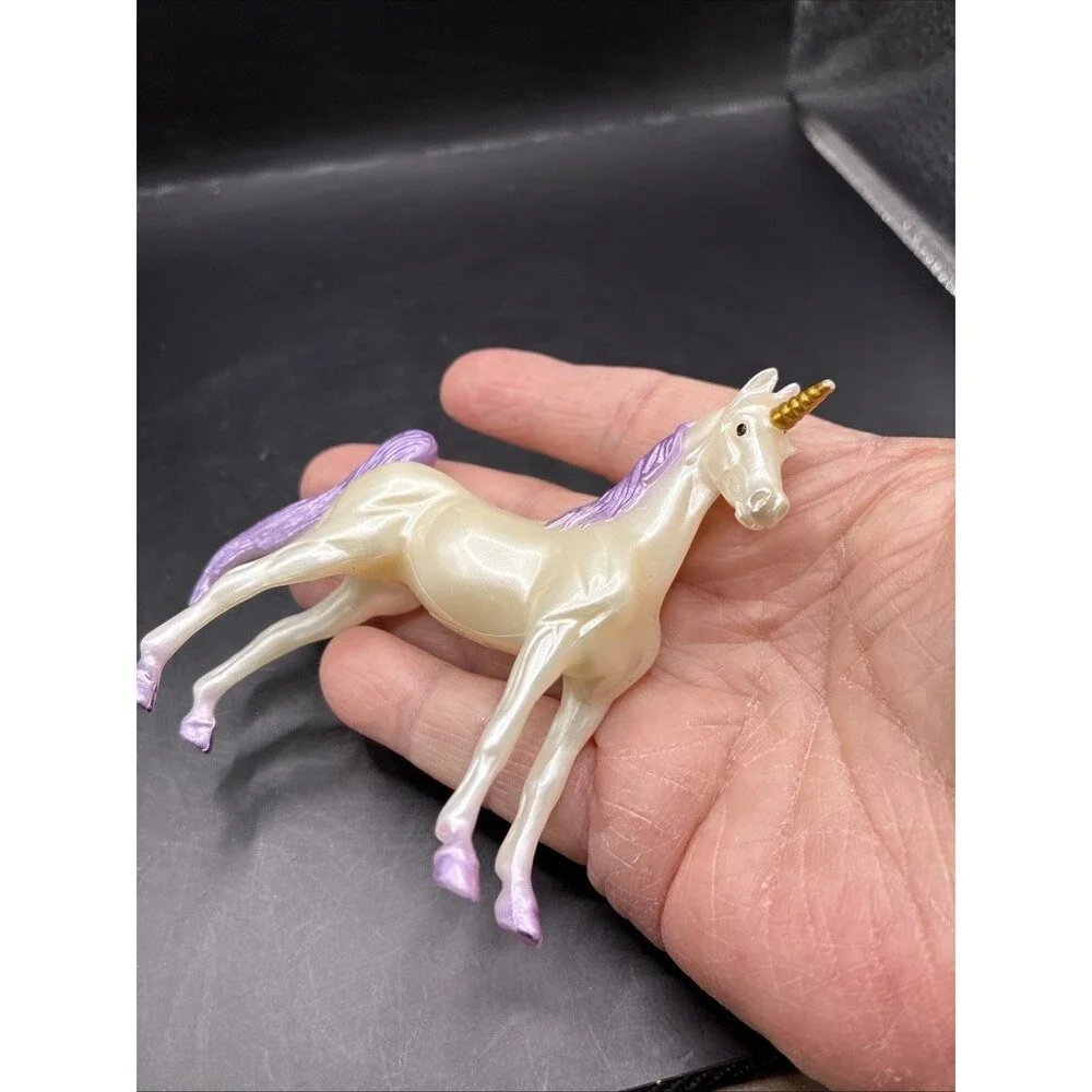 Breyer stablemate pearl